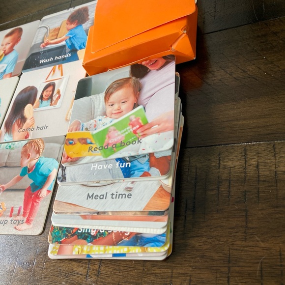 Lovevery Routine Cards - Picture 2 of 2